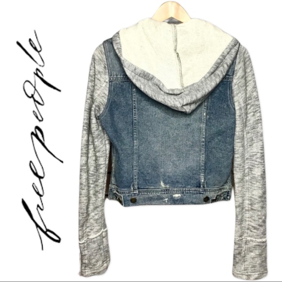 ❌ SOLD ❌ Free People Denim Jacket sz S - Picture 2 of 8